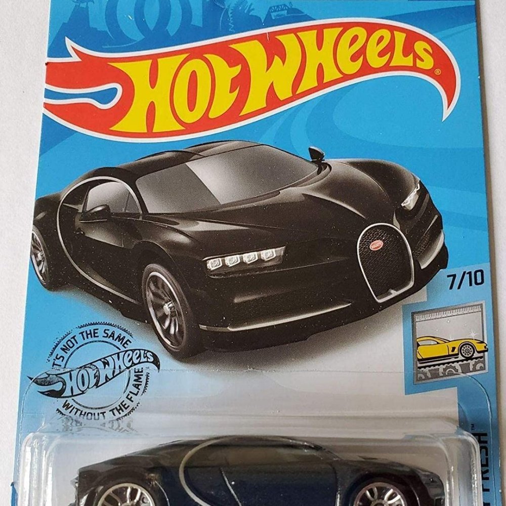 Hot Wheels 2020 Factory Fresh '16 Bugatti Chiron, Black 89/250